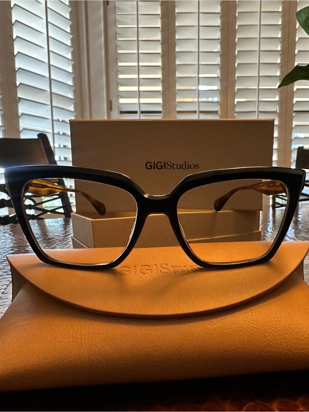 GIGI Studios Cindy 6710/1 Eyeglasses – Like New Black Square Frames